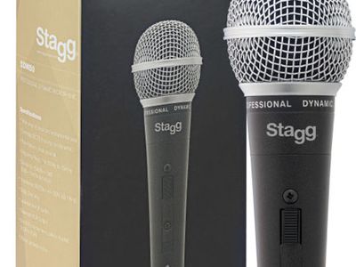 STAGG MICROFONO STAGG DINAMICO CARDIOIDE CON CABLE 5mts-ESTUCHE